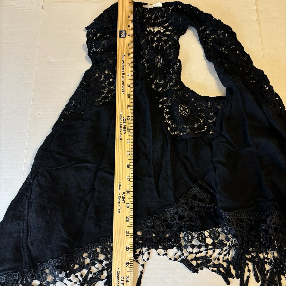 Altar'd State Crochet Vest Black Small Witchy‎ Boho Festival Whimsigoth Hippie - Picture 9 of 9